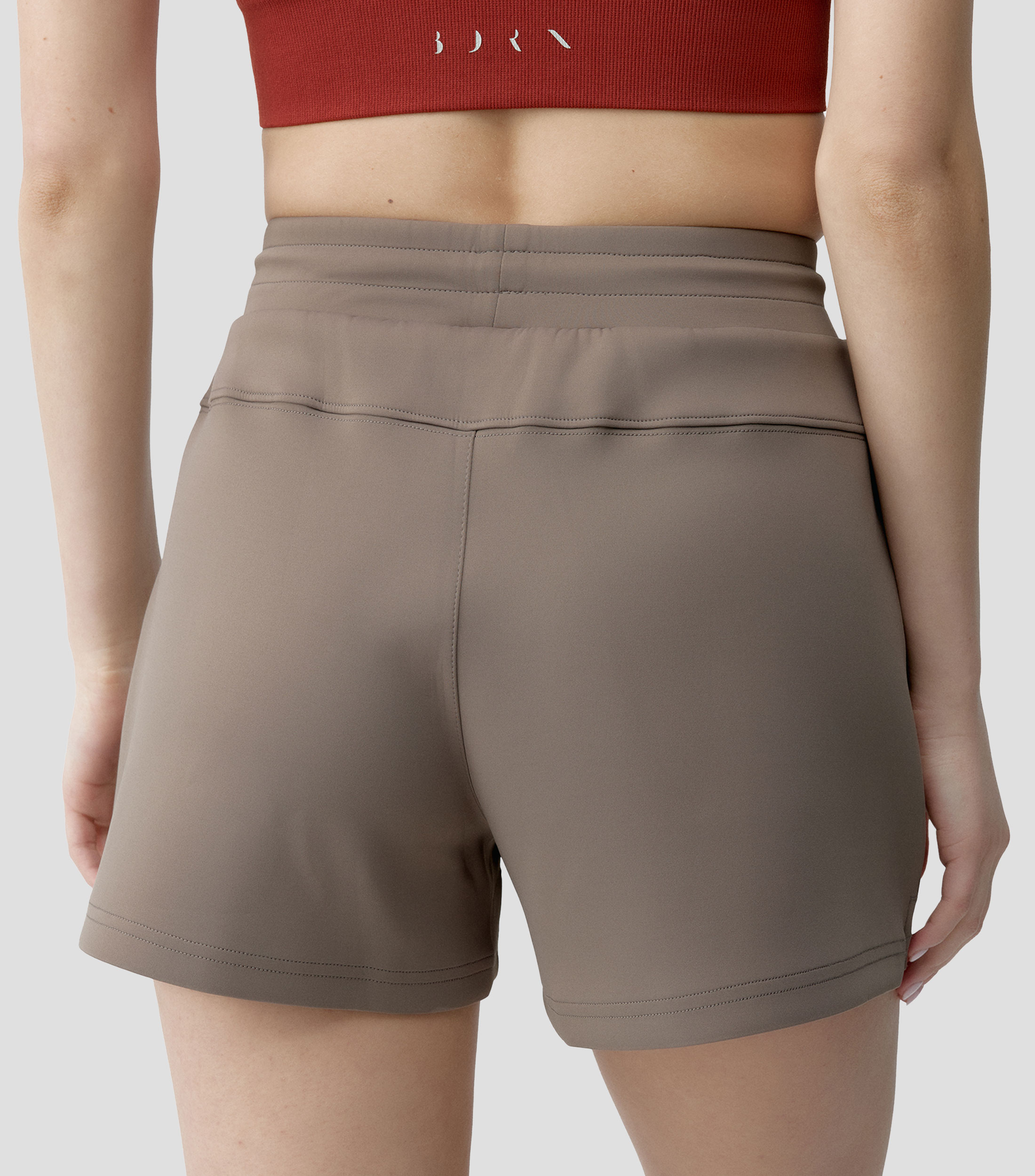 Short liso Mujer